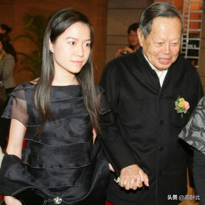 47岁翁帆结婚了吗,42岁的娇妻翁帆隐藏了多年的秘密