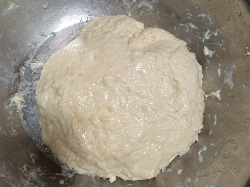 外面炸的油条为什么蓬松酥脆,炸油条怎么和面才能酥脆好吃