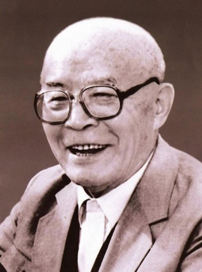 张学良恢复自由后去哪了,1996年张学良回东北