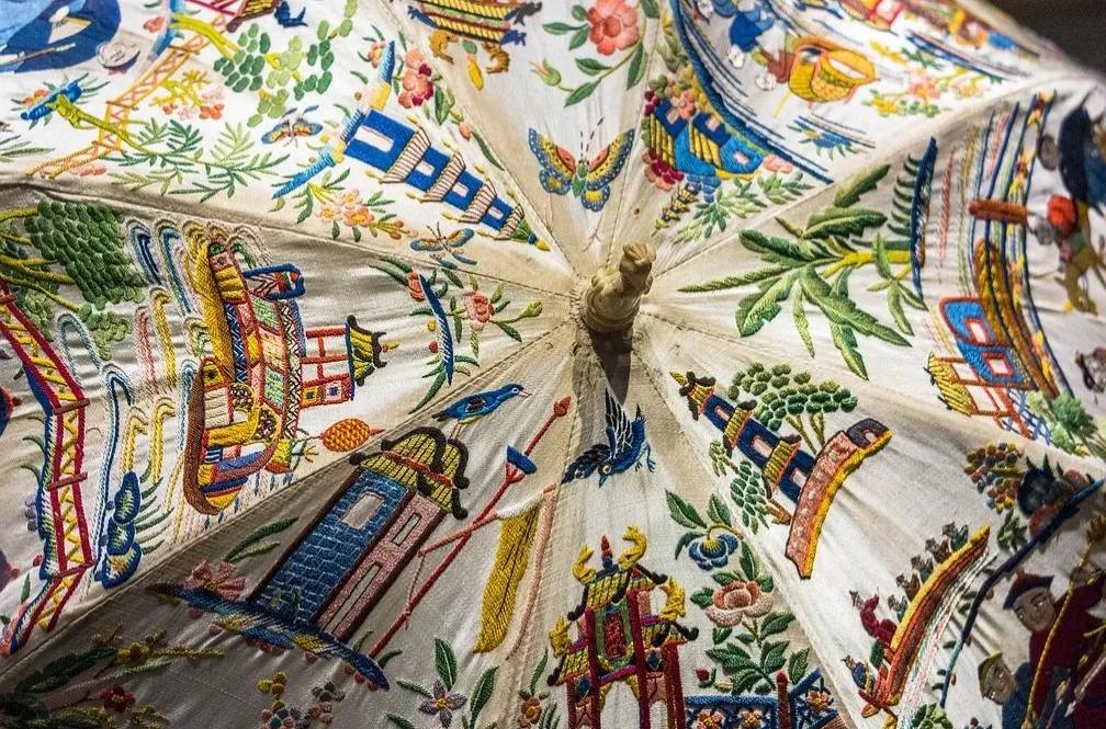 中国丝绸博物馆和中国之江博物馆,博物馆中国的服装