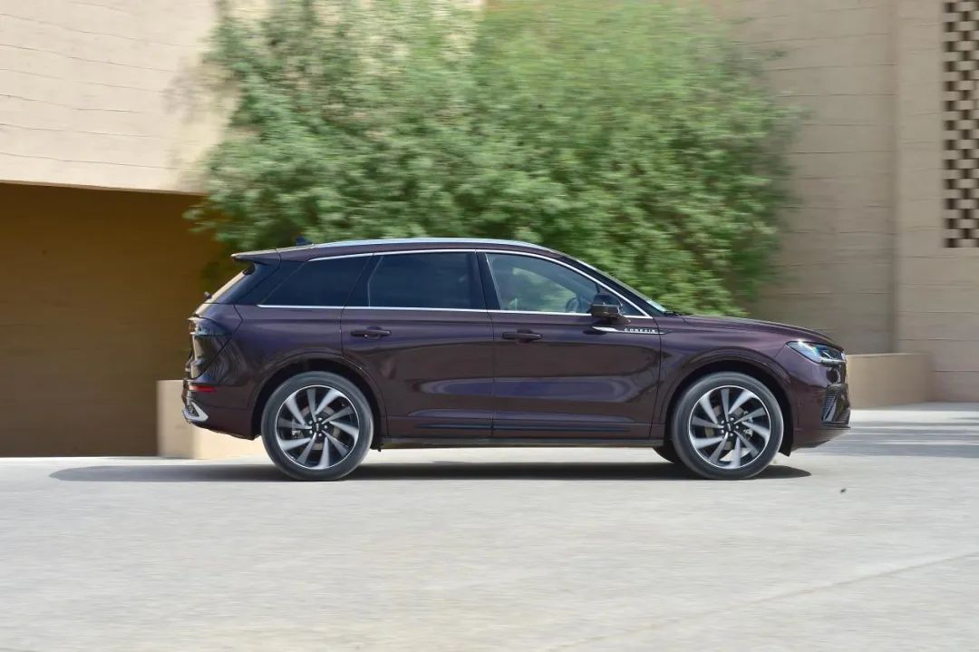 林肯回归顶级豪华车,智能进化