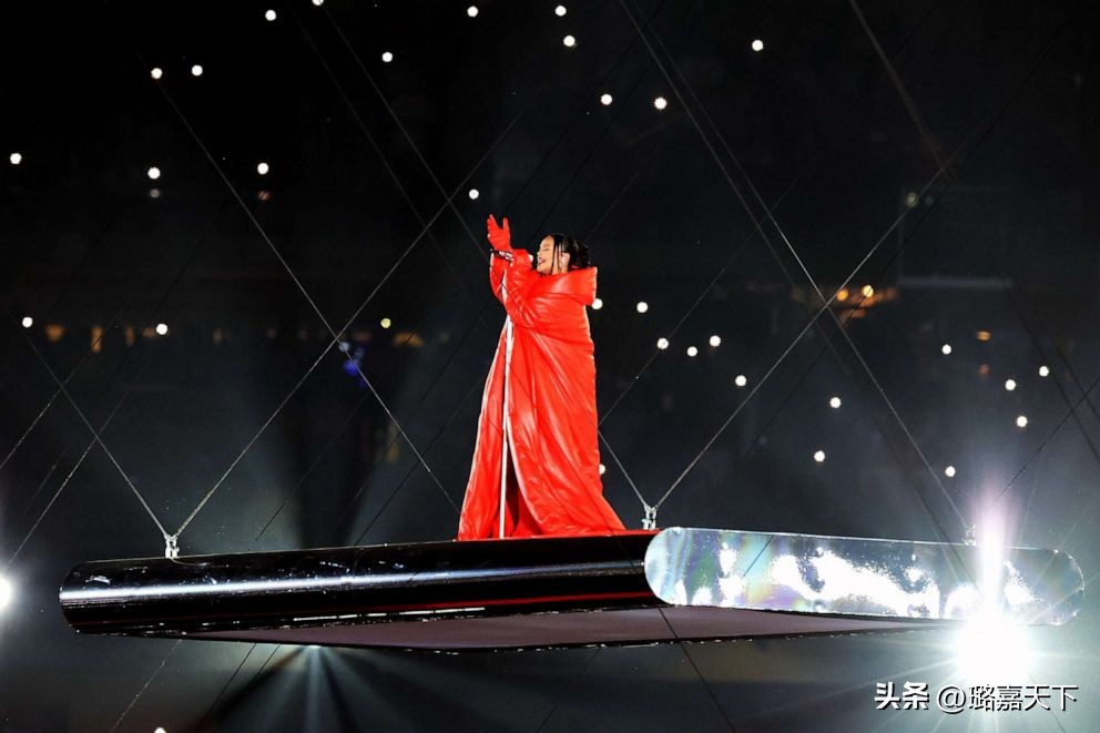 蕾哈娜宣布超级碗,蕾哈娜超级碗中秀