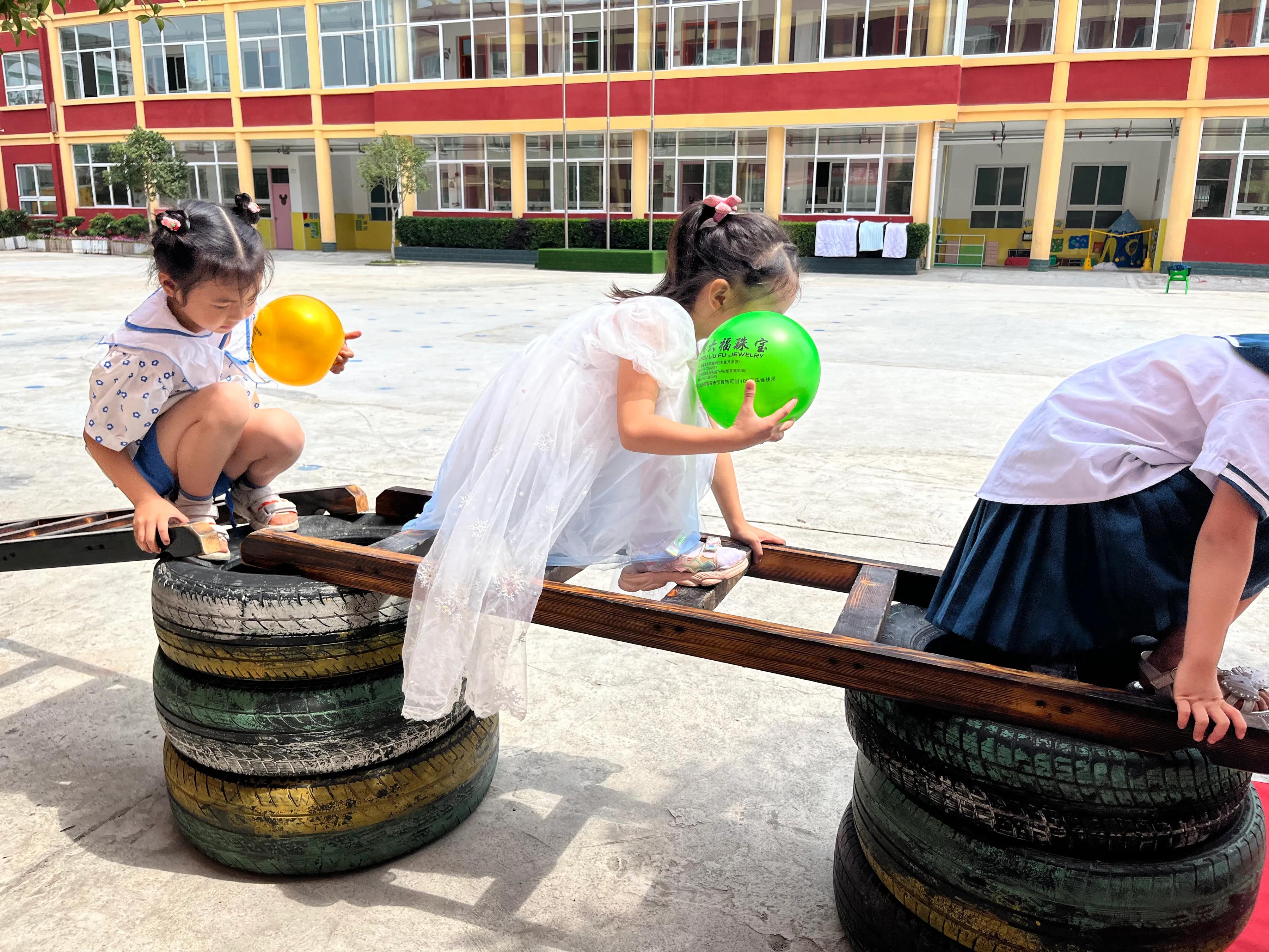 老虎出洞幼儿园户外游戏,幼儿奇妙游戏