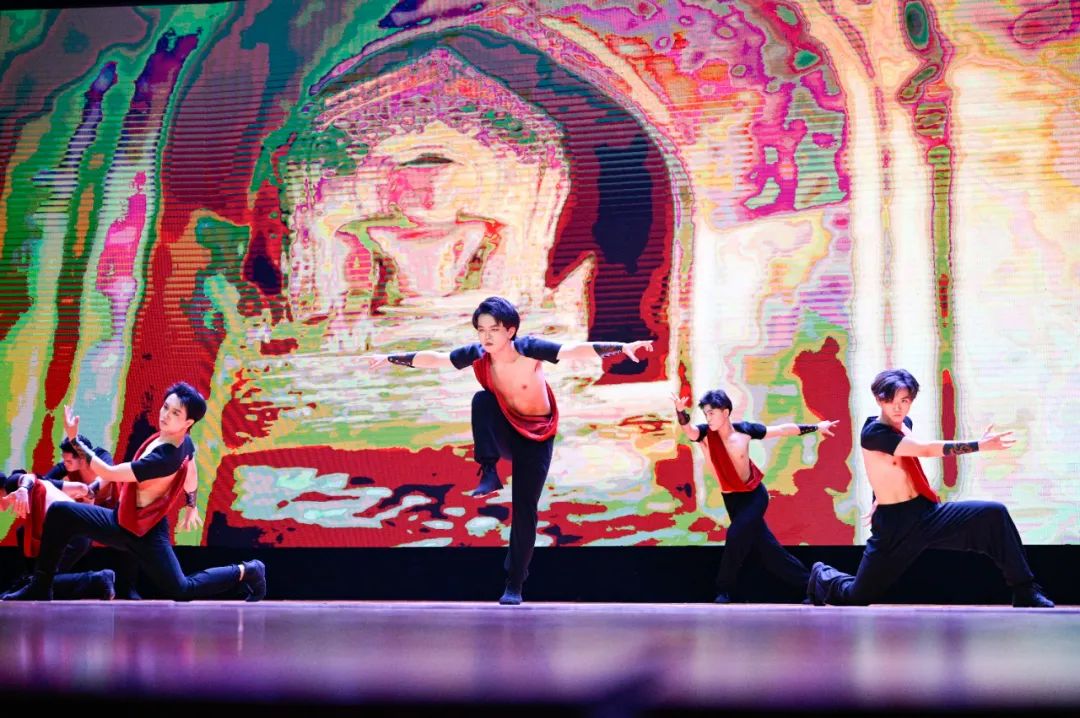 浠婂鑸炲姩,浠婂鑸炶捣鏉ュ箍鍦鸿垶