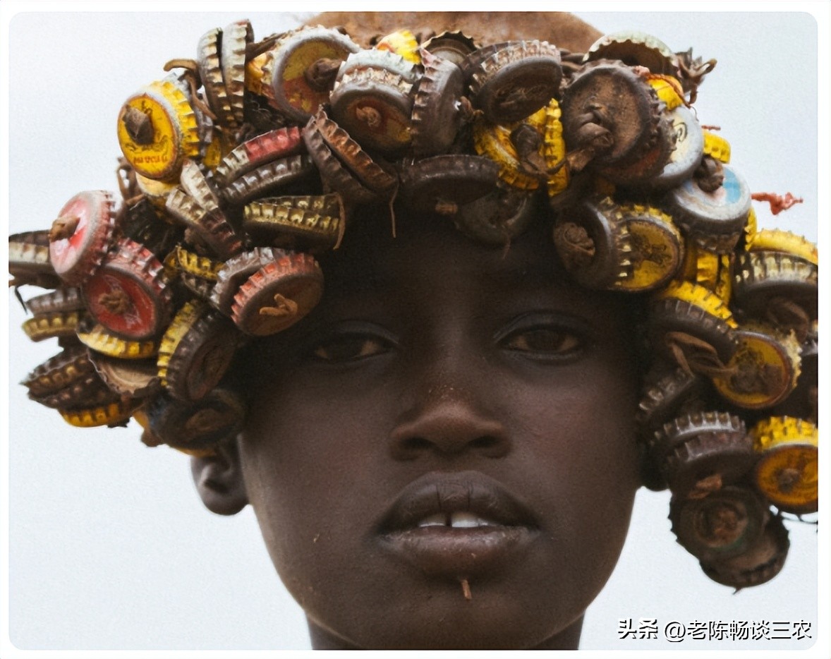 在中国没人收购的这种废品，到了非洲却被当成宝贝，网友：太有才