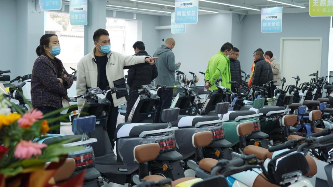 哈啰新零售电动车,哈啰第一代共享电动车投入市场