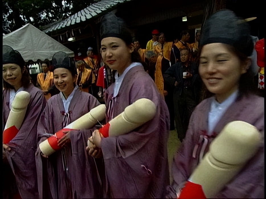 日本奇葩陋习“夜爬”,为了人口繁衍不择手段,上世纪才被废止