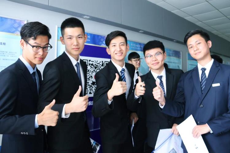 南京一学生中考成绩631分，最终被职高录取，学校回应：理性选择