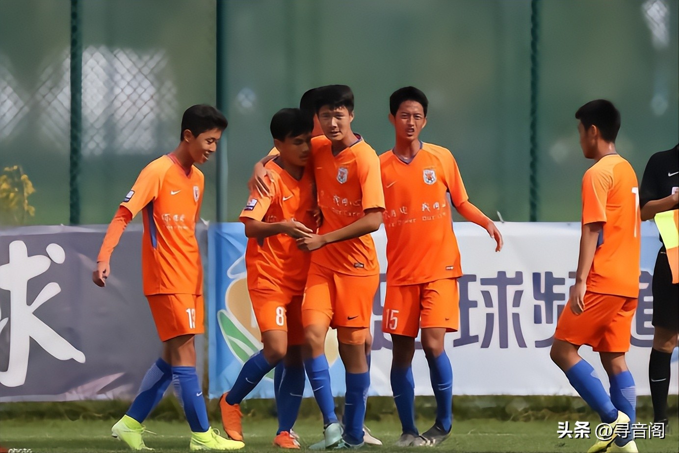 最新国足亚运队集训名单没有山东泰山队员，鲁能足校怎么了？