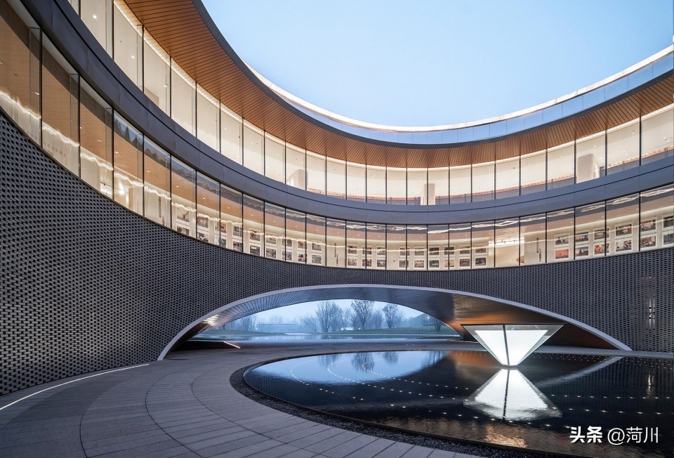 案例分享建业·蓝海郑风酒店综合体郑州上海日清建筑设计有限公司