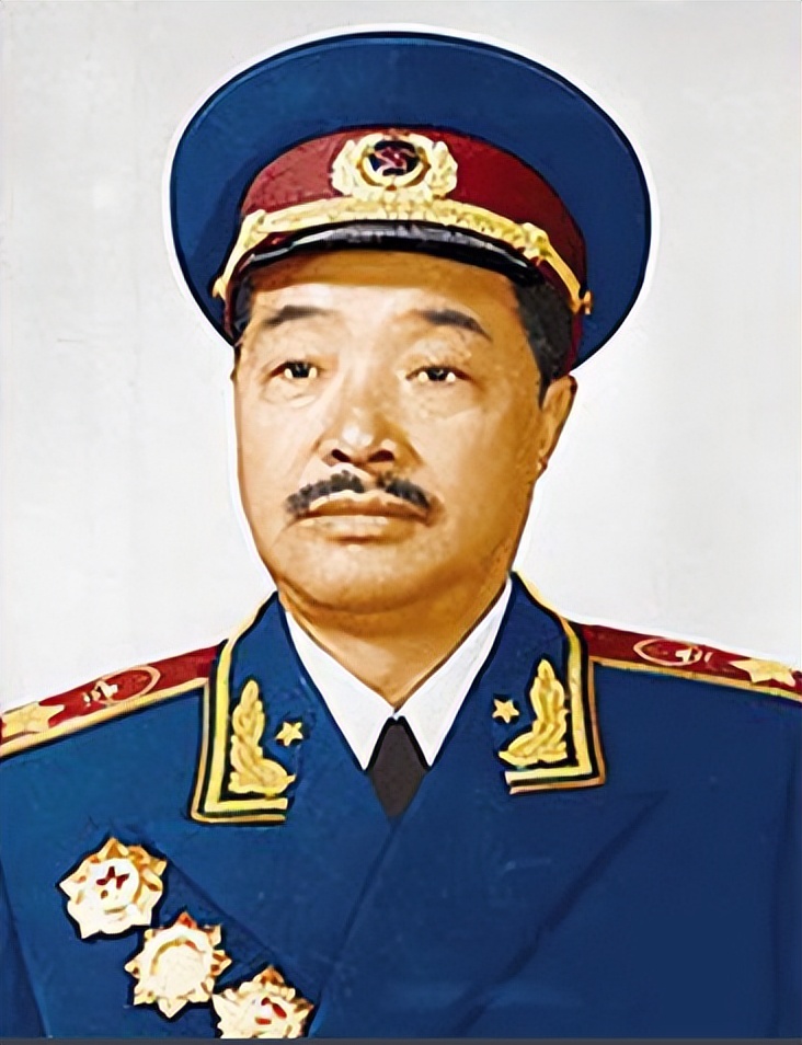 十大元帅谁的军事才能第一？其在世后代分别有几人？都是何军衔？