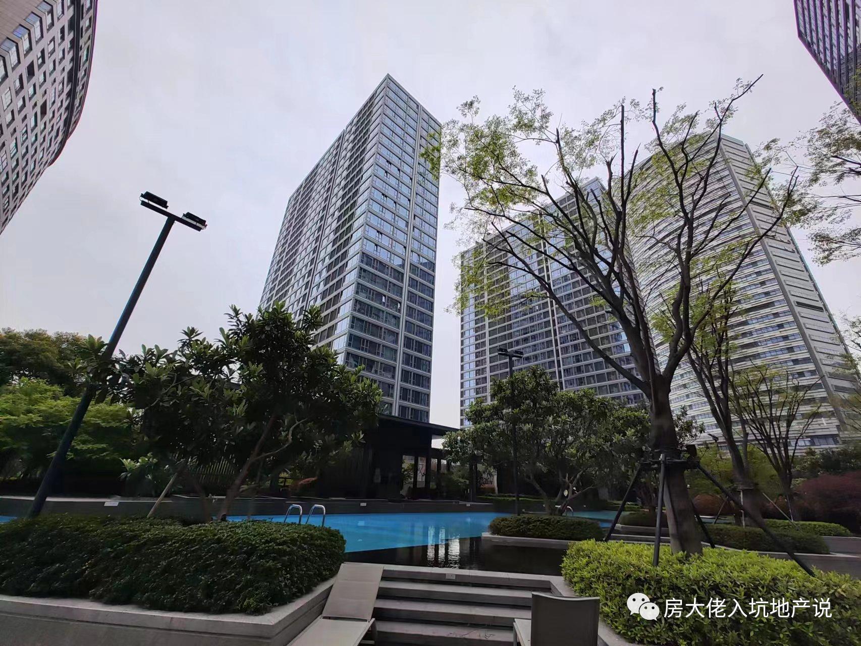 融创滨江壹号院平层江景房还卖吗 (中山南一路500弄 融创滨江壹号院)