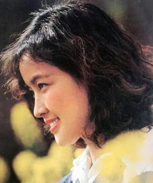 刘晓庆一生中经历了5段婚姻,刘晓庆和她的五个男人的爱恨情仇