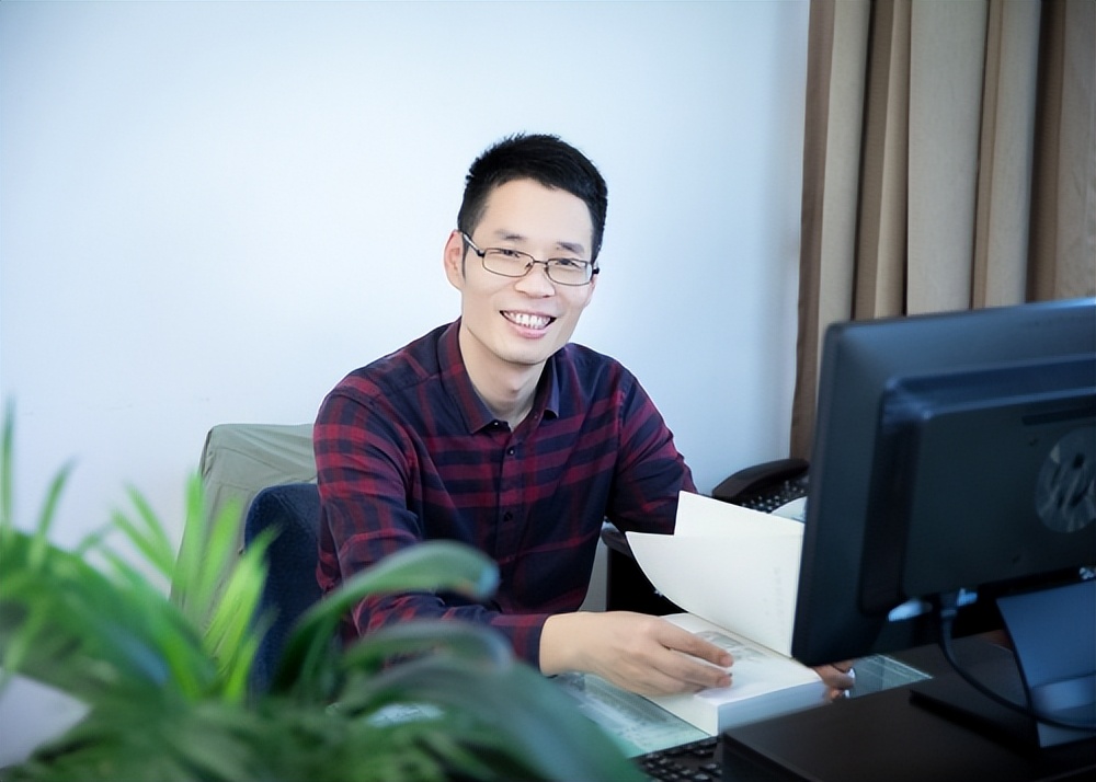 宁波中医院名医馆领导,宁波市政府现任领导