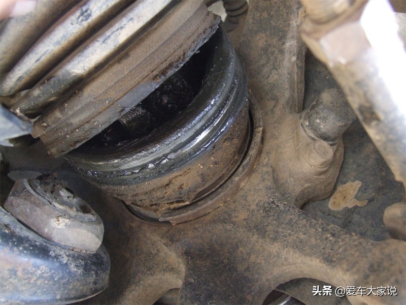 这几个故障灯别忽视,这4个症状不要忽略