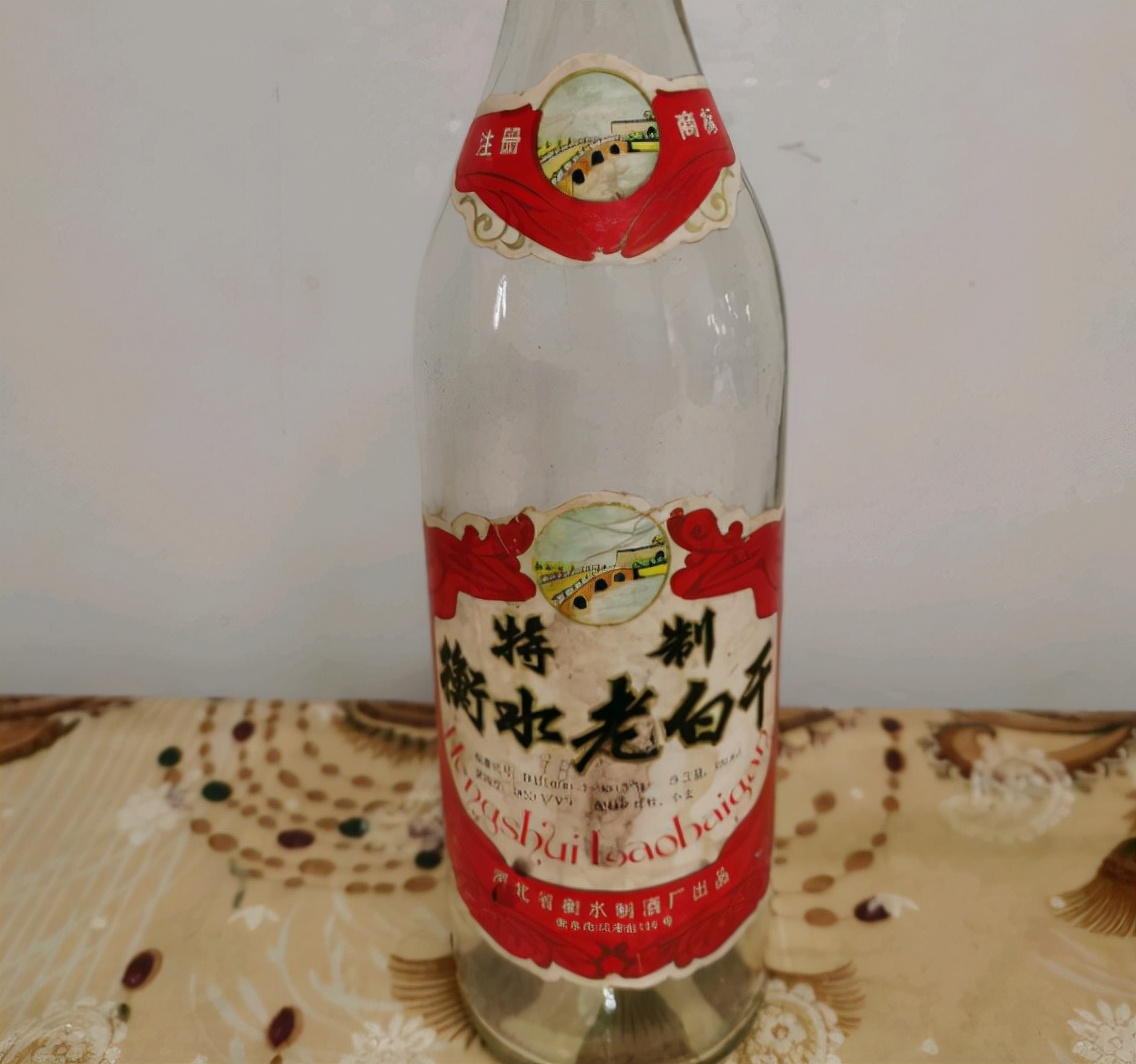 刘伶醉酒和衡水老白干哪个好喝,刘伶醉北派浓香白酒推荐