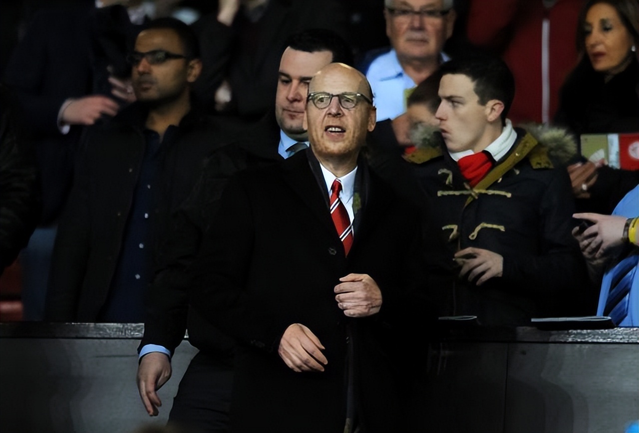 格雷泽正式出售曼联部分股权,曼联花费了多少钱引进格雷泽家族