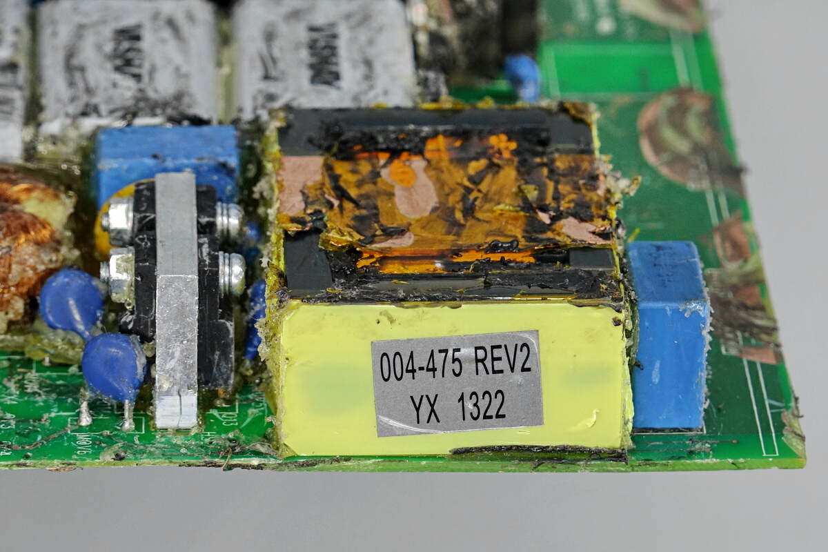 昱能光伏逆变器,昱能逆变器拆解