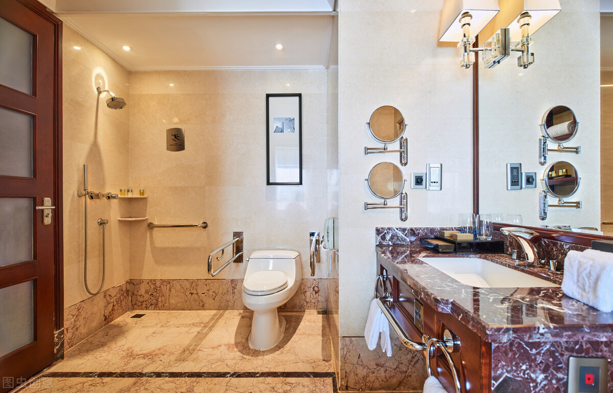 在澳门赚了5000万有什么待遇,在澳门做生意一个月赚多少钱