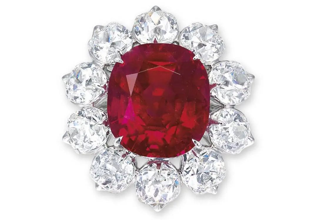 见证你投资眼光的时候到啦!王室最爱,拍卖必争的“宝石之王”你入手了吗?