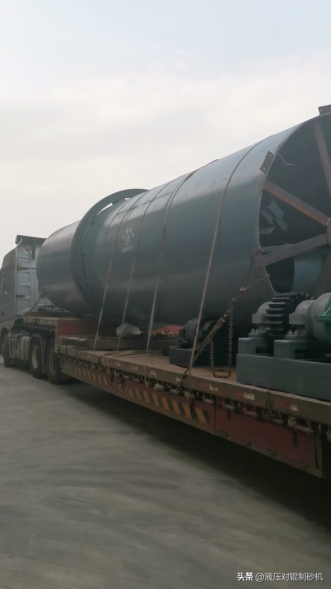 泥沙烘干机厂家报价,泥沙烘干机多少钱一台