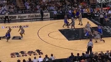 用一生来对抗傲慢与偏见，万字长文记录库里的乔丹精神