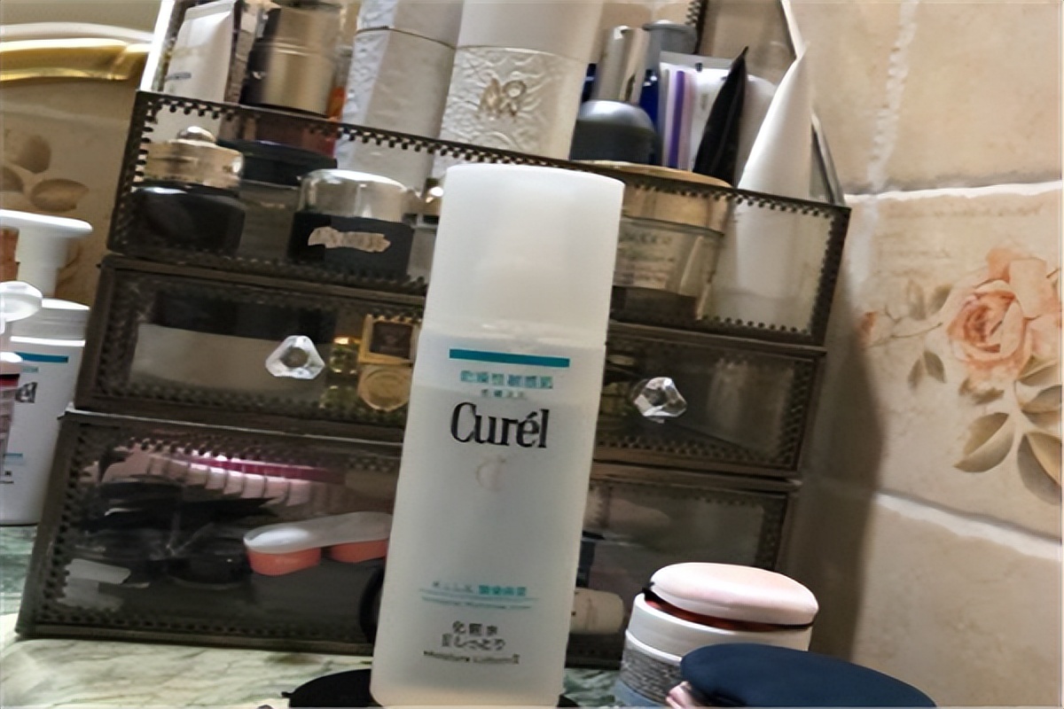 价格实惠好用的爽肤水推荐,好用实惠爽肤水推荐