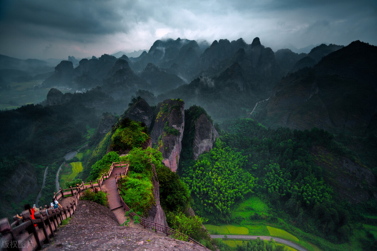 推荐六条绝美的自驾路线,一条绝美的自驾路线推荐