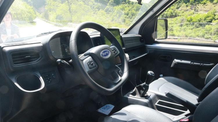 开瑞x6高配版,开瑞新款微卡x6底盘