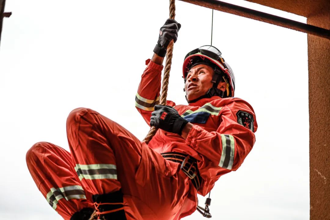 不是一个人的王者，而是团队的荣耀——2022年全省“云岭利剑”执勤岗位练兵比武竞赛中的王者荣耀