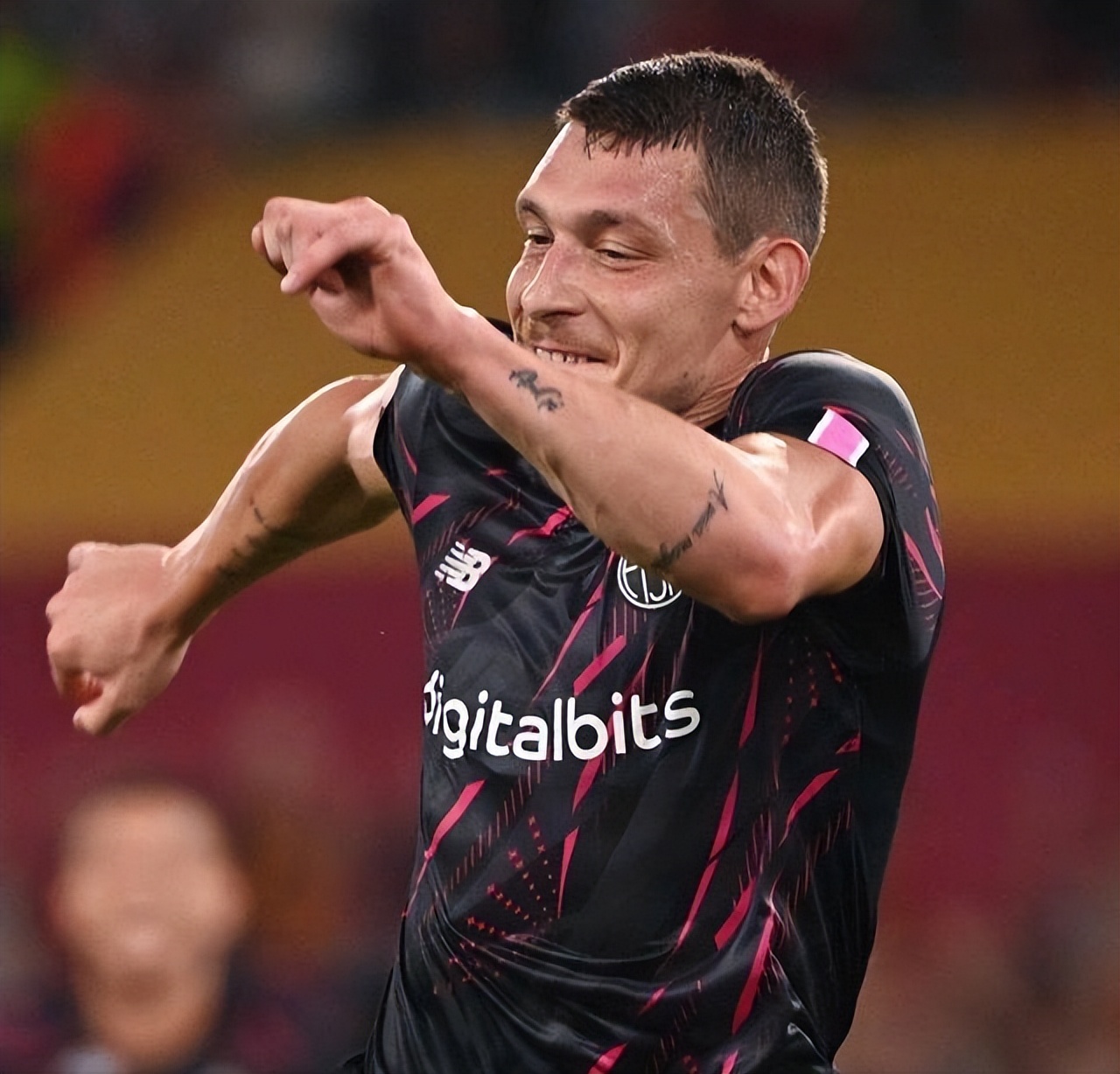 扎鸟终于学会了传球，穆里尼奥这位练级狂人，已为罗马奠定好基石