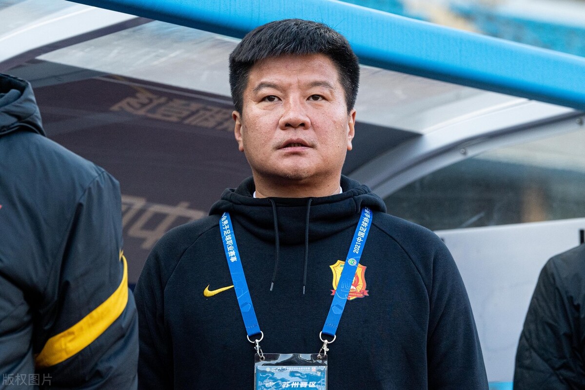 李金羽到底行不行,李金羽执教武汉队几场比赛