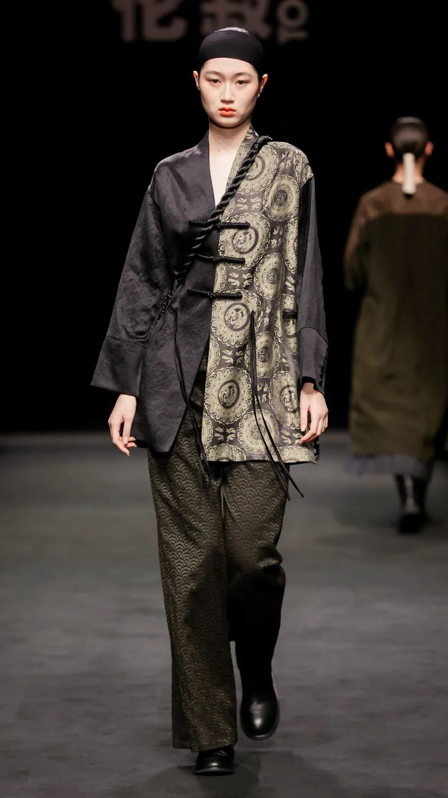 时尚潮流女装高级感穿搭,学穿搭高级感女装