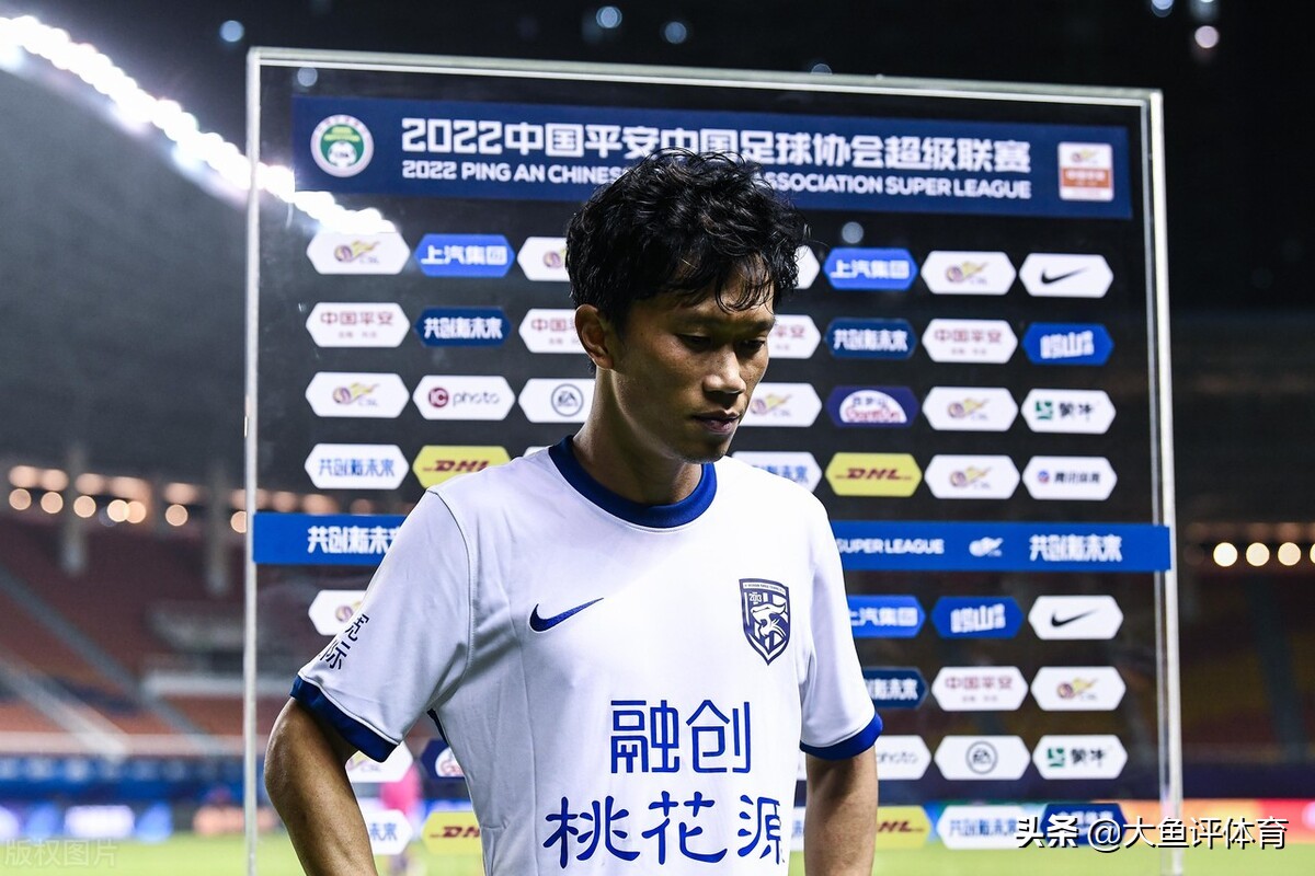 中超第三轮最佳阵容：栗鹏头球建功+门线救险帮助球队登顶