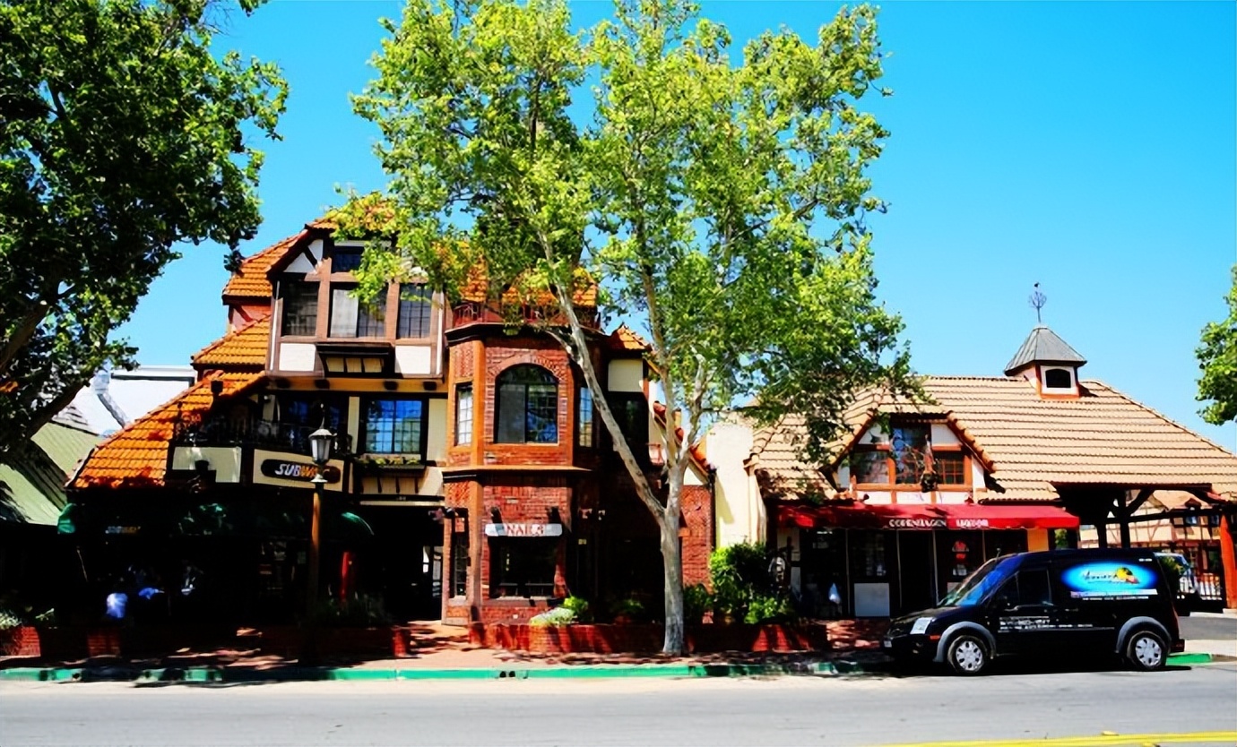 米国漫游录（7）—漫步在丹麦风情小镇索尔万「加州」