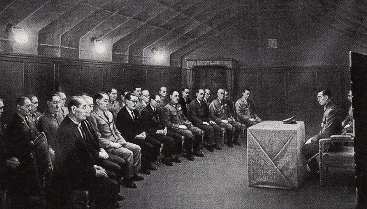 日军战败后苏联如何对待日本战俘,被美国俘虏的日军战俘有多惨