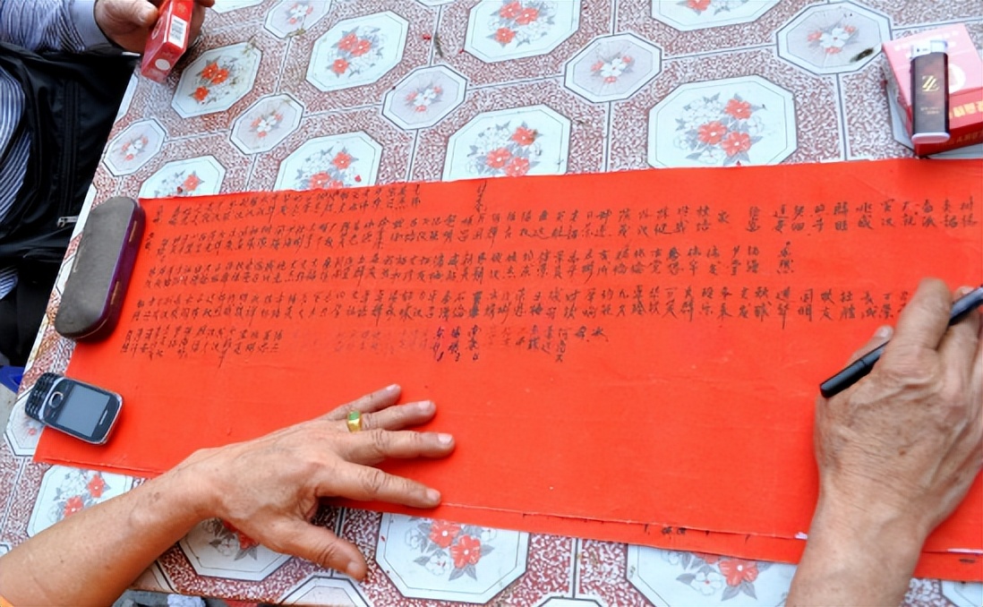 上海农村流行吃“怪席”：满桌鲍鱼海参，为何村民们只随礼50元