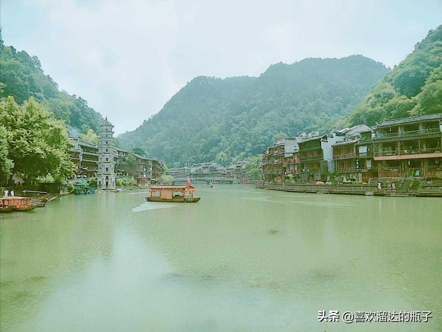 凤凰古城晚上被搭讪,去凤凰古城被搭讪