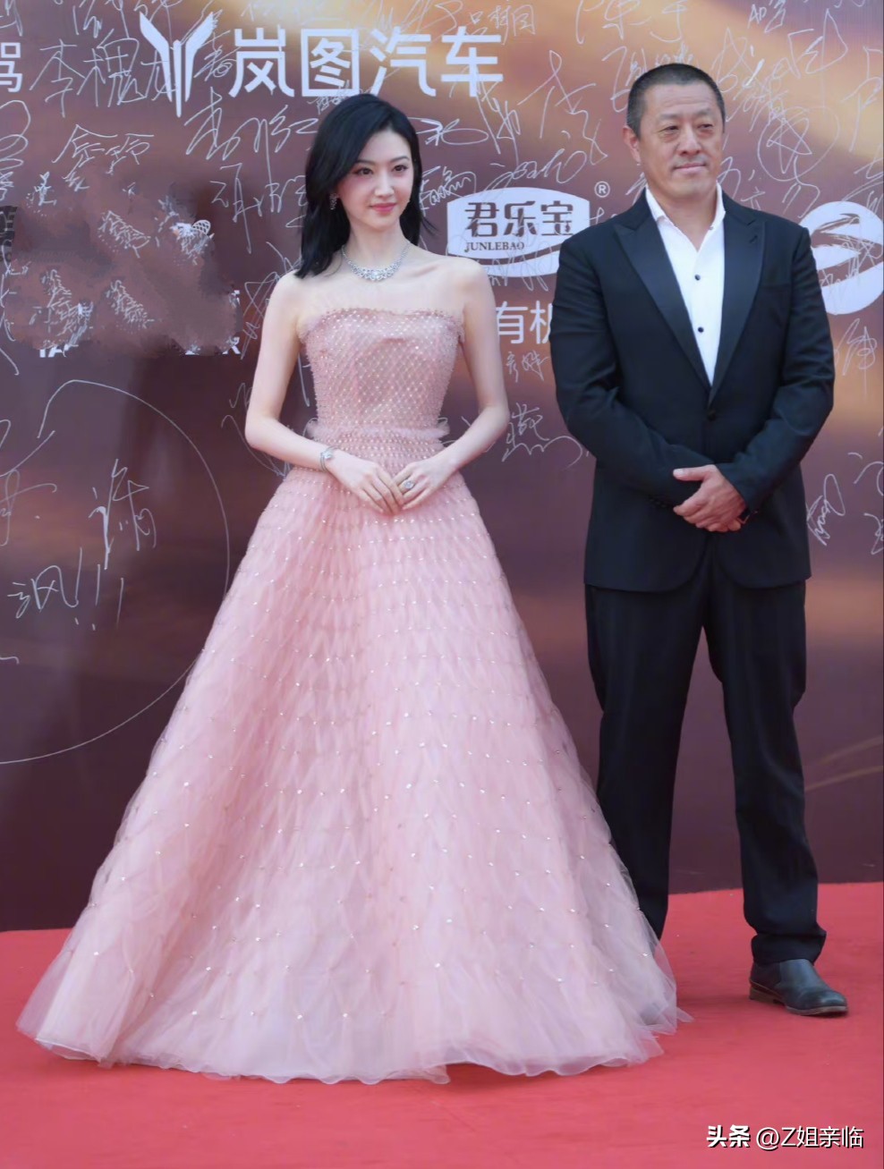 王一博辣眼视频,王一博娄艺潇完整版