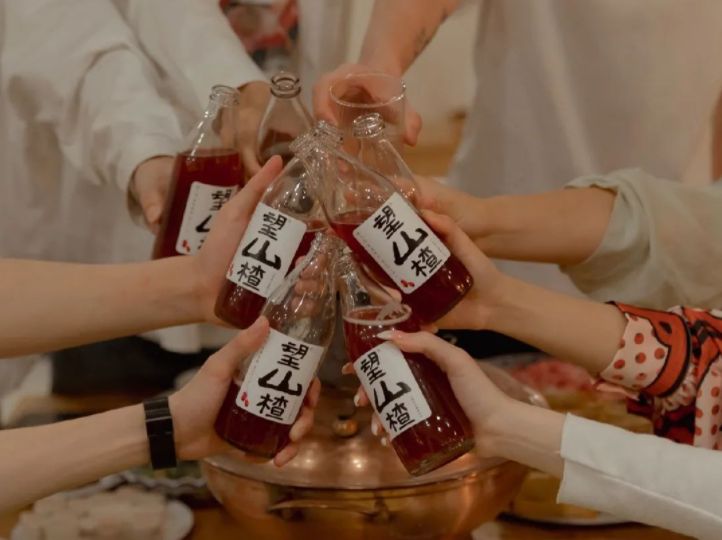 一个山楂果汁成最强的国潮爆品爆品商学苑解读其拥有的3种必杀技