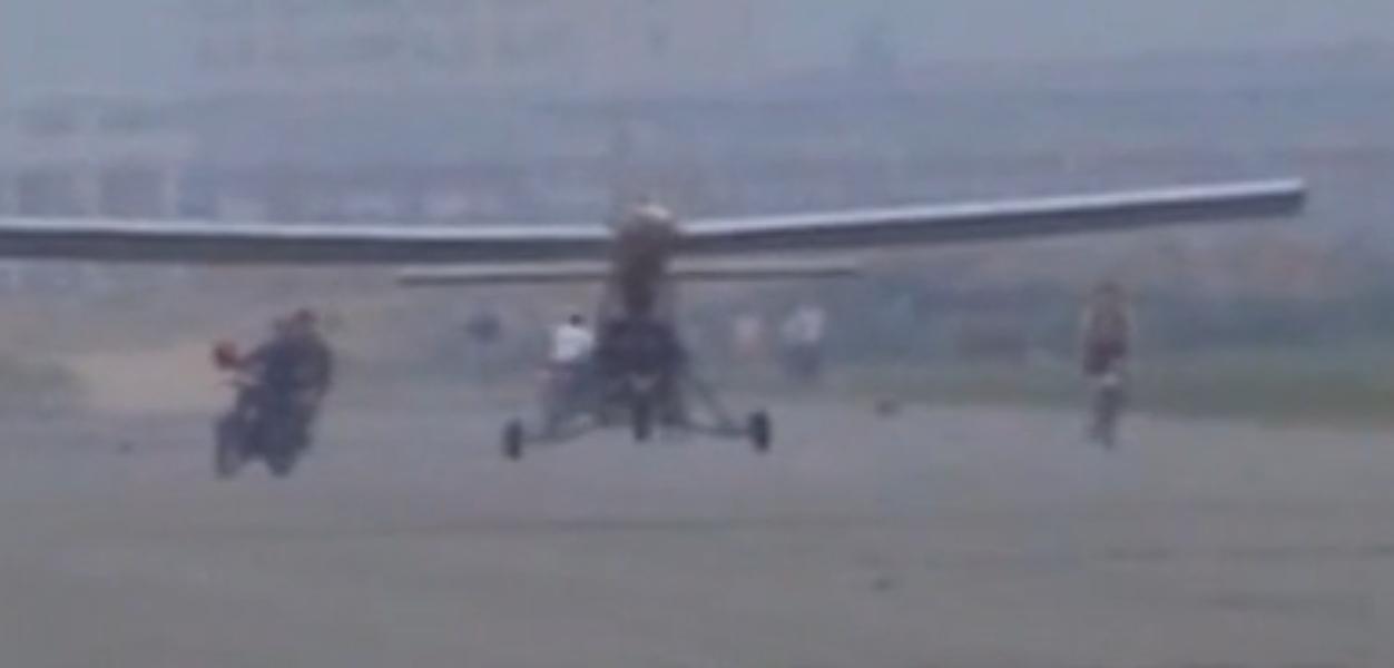 摩托飞机？农民理发师发明陆空两用飞机，飞行高度可达3500米