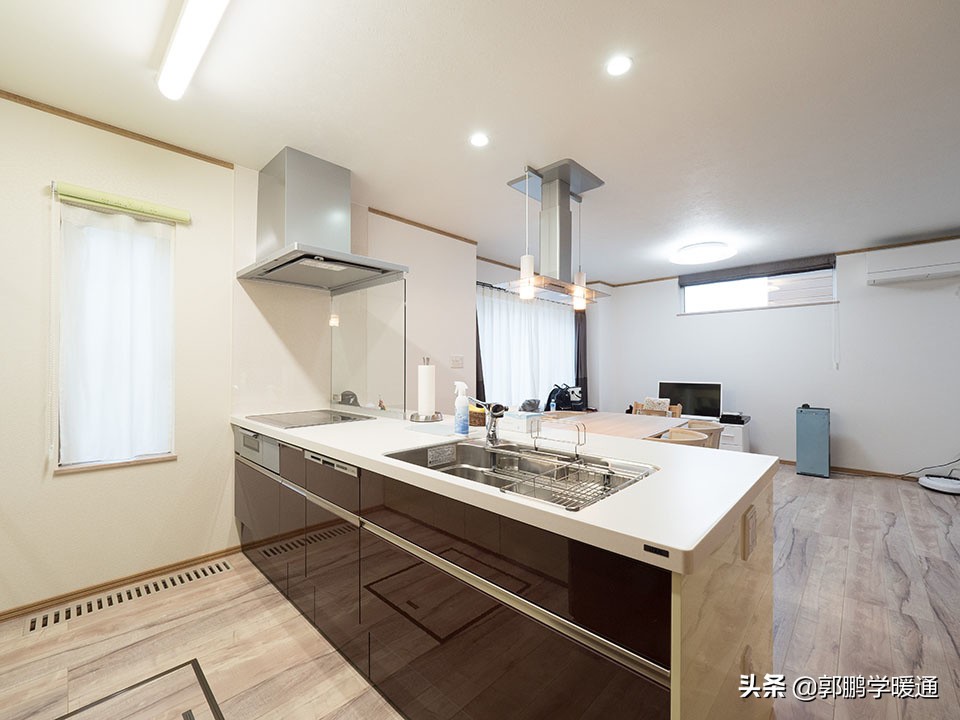 体验日本精装公寓,日本建筑自然通风设计