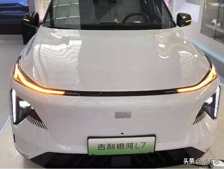 12万买吉利星越l7比宋plus更强,吉利银河l7有哪些高科技