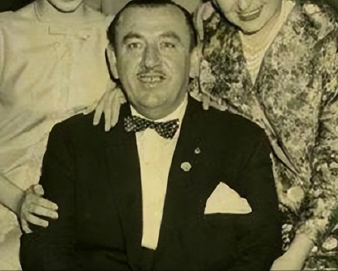 你摊上事了后续,佩洛西家族丑闻