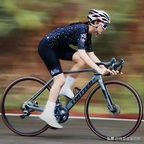 上下班通勤车哪个品牌好,上下班代步买哪款电动汽车好