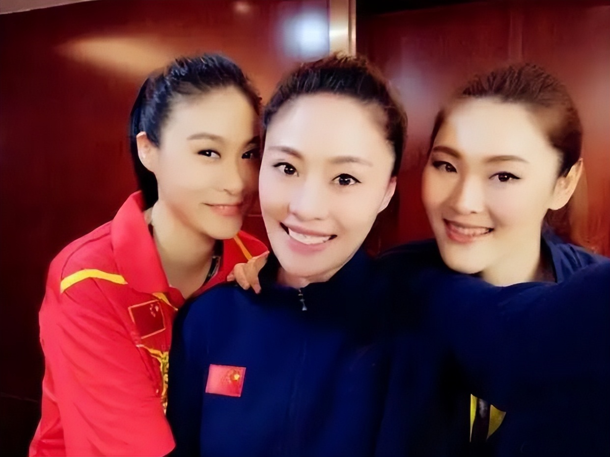 马蕴雯背飞,马蕴雯双背飞完整视频