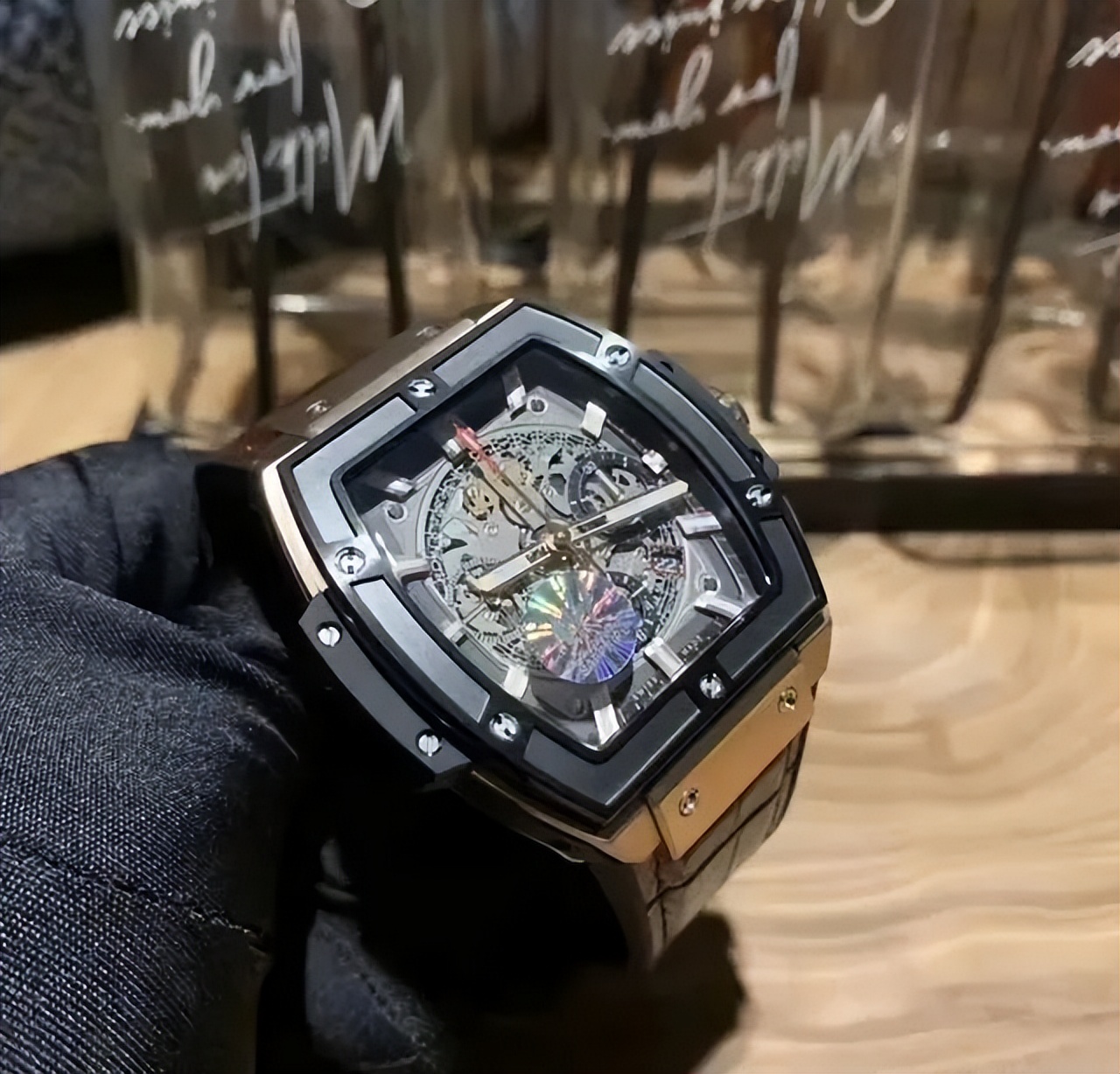 穷玩表富玩车手表价格,华夏典当行手表怎么那么便宜