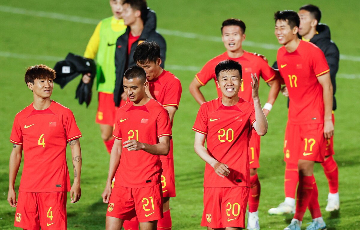 国足名单刘洋,鲁能孙国文谢场