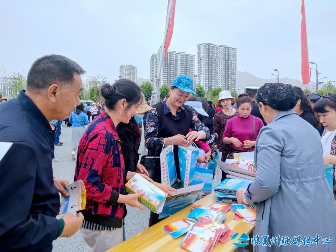 切实铸牢中华民族共同体意识,推动铸牢中华民族共同体观后感