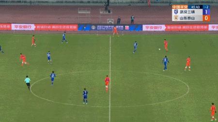 吴兴涵头槌破门泰山1-0领先,吴兴涵助攻梅西破门